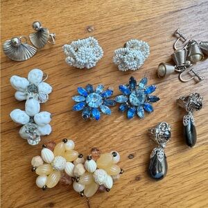 Vintage earring lot